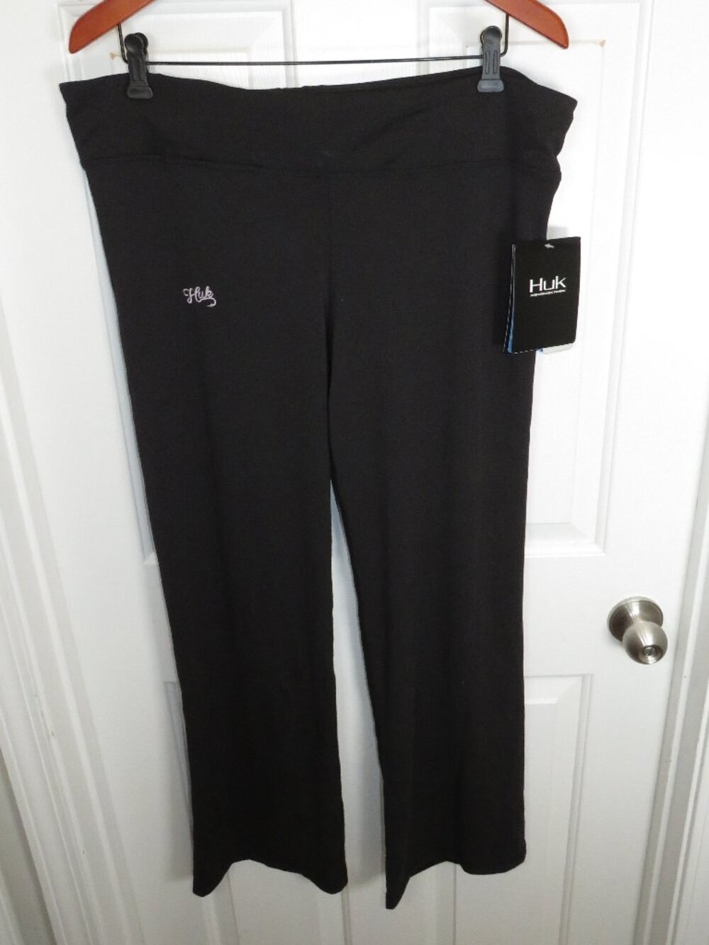 *NWT* Huk Performance Fishing Women's Performance Yoga Leggings Size XL Black